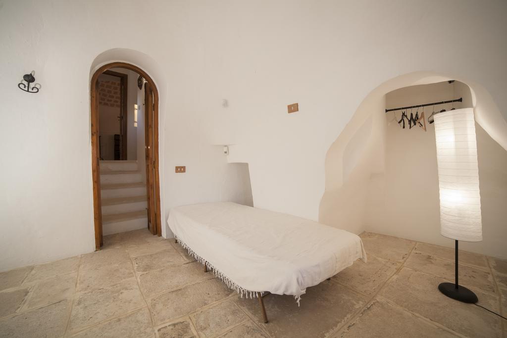 Trullo Degli Ulivi Ostuni Exterior foto